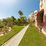 Bella Vista Apartment With Stunning Sea Views